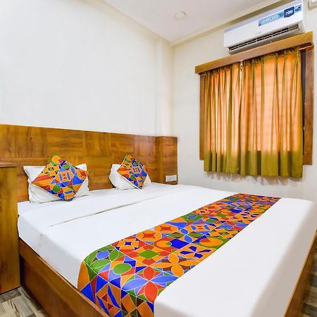 Fabexpress Nishesh Tower Otel Ujjain Dış mekan fotoğraf
