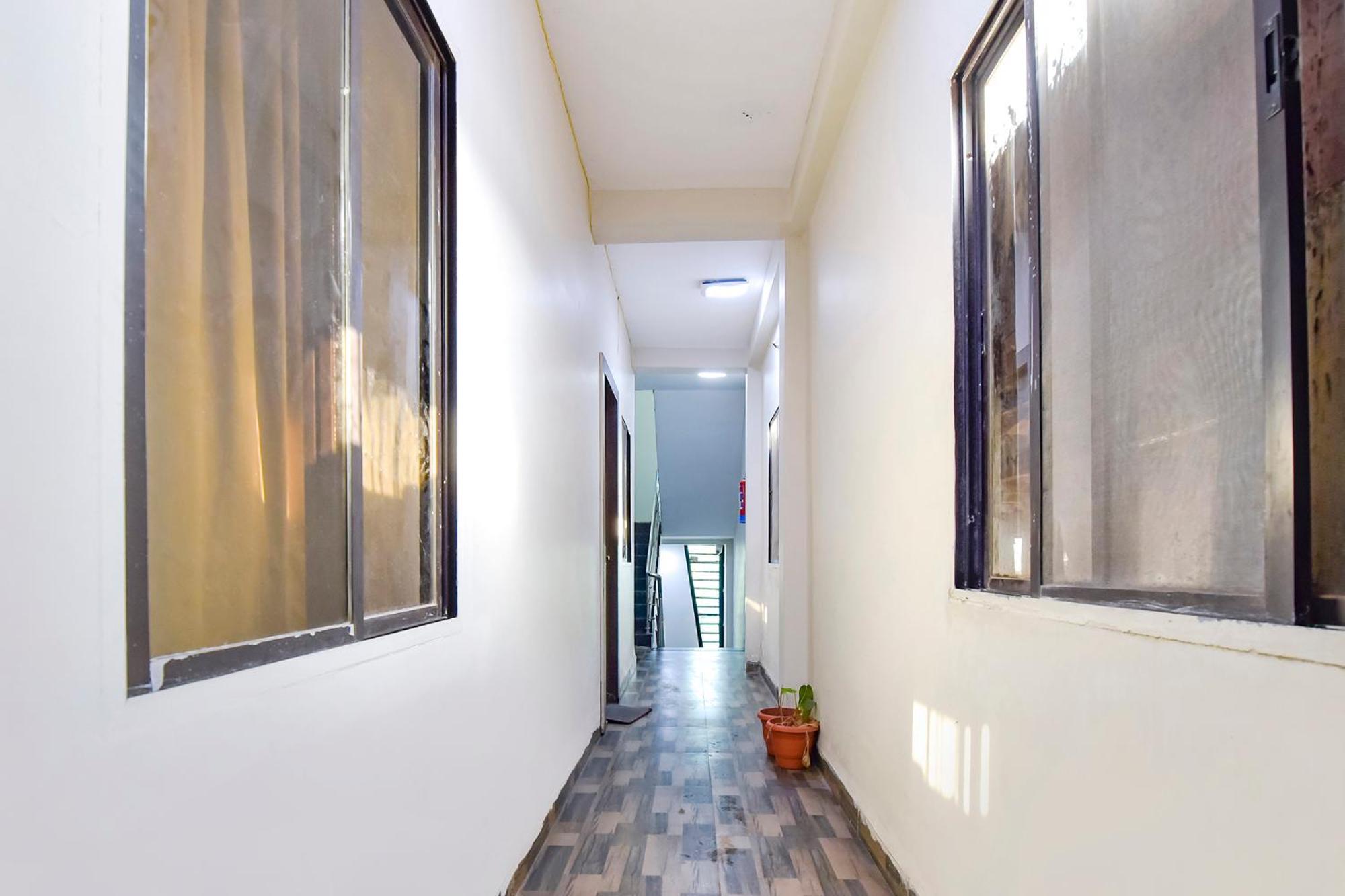 Fabexpress Nishesh Tower Otel Ujjain Dış mekan fotoğraf